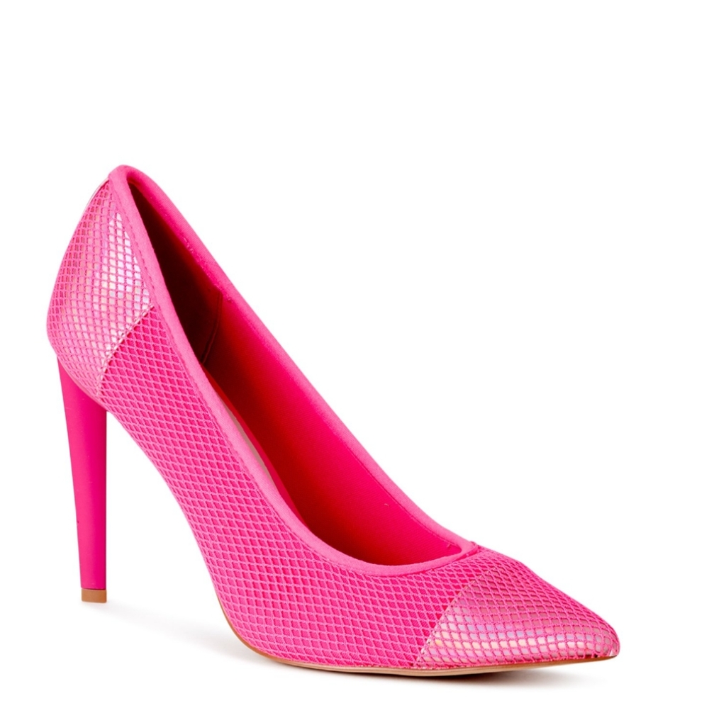 Kendall + Kylie Nora Mesh Pump